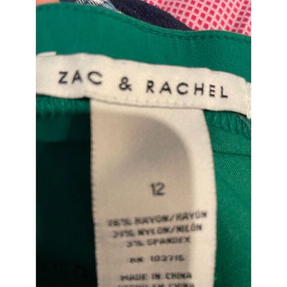 Zac & Rachel Women's Green Dress Pants Size 12 Stretchy Fabric Two Front Pockets - Picture 7 of 9